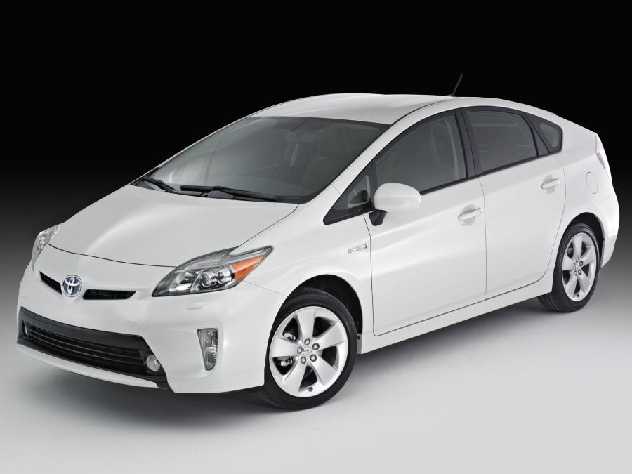  Toyota Prius 2011 года  (US) (фото 13 из 22)